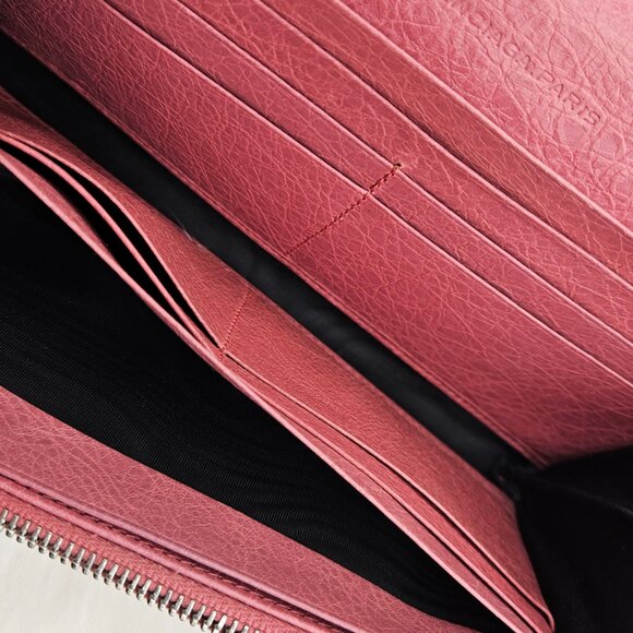 Balenciaga Light Pink Leather wallet - Picture 17 of 17
